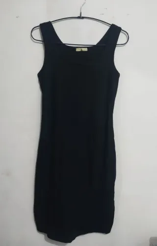 Vestido preto - Tam P