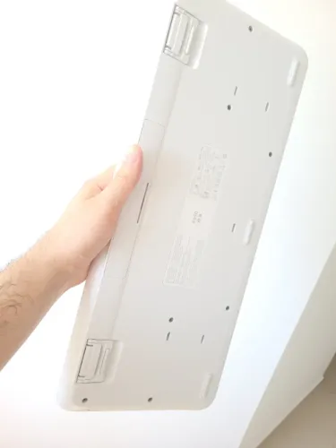 Teclado Logitech Bluetooth em perfeito estado