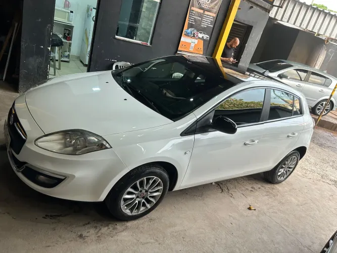 Fiat Bravo Essence 1.8 Flex 16V 5P 2016