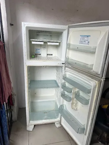 Vendo geladeira frost free