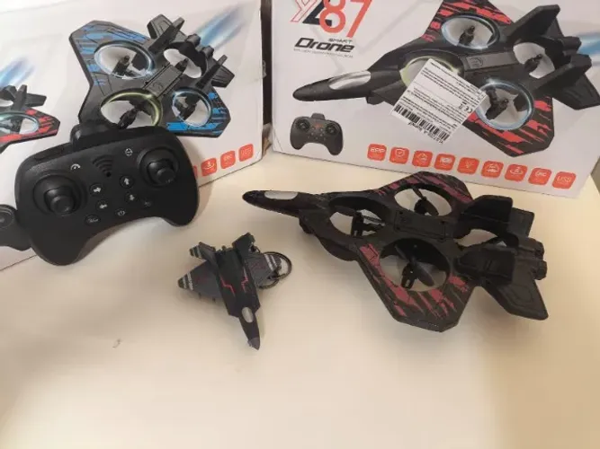 Drone - Avião de Controle Remoto YL87 RC
