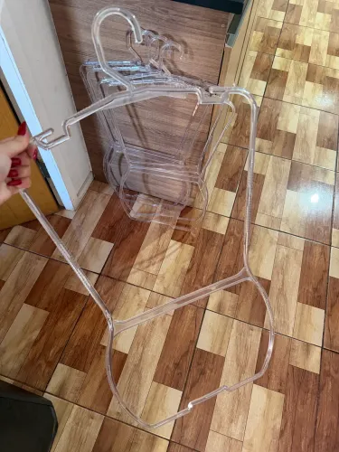 Cabide acrílico silhueta