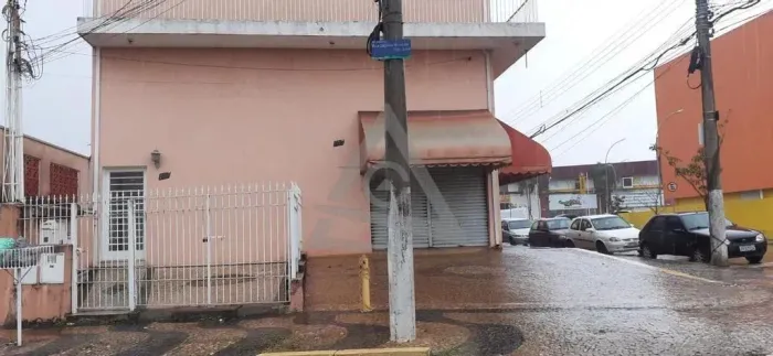 Casa à venda e para alugar em Campinas, Parque Industrial, com 4 quartos, com 369 m²