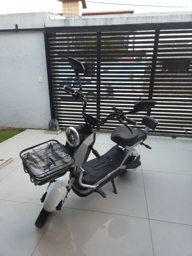 Scooter elétrica trixx