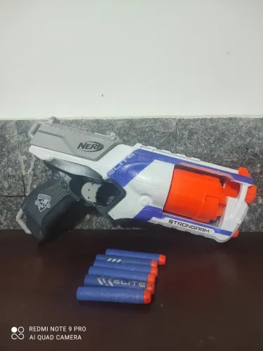 Lançador Nerf N-Strik Elite Strongarm