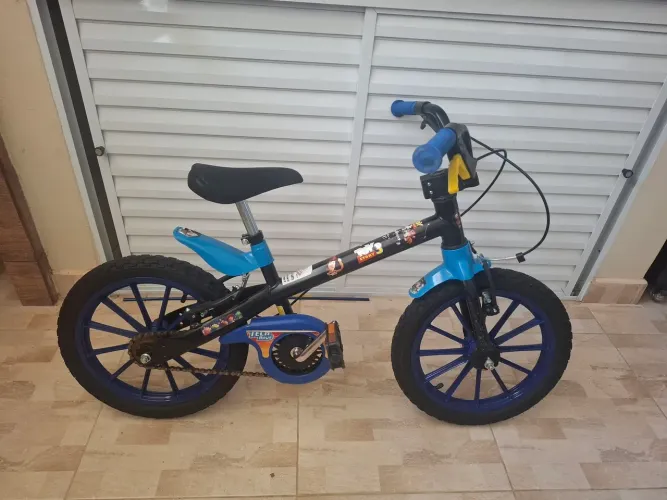 Vendo bicicletas aros 12 e 16