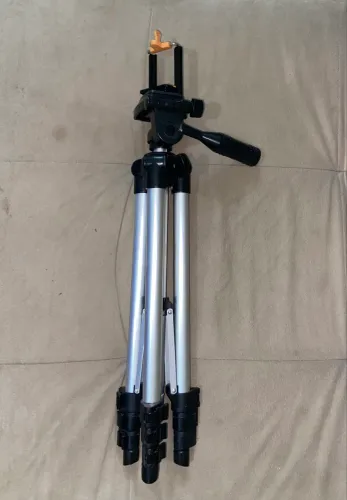 Tripé para Celular/ Camera 