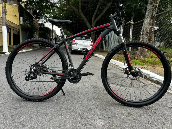 Bicicleta Aro 29 Oggi Hacker Sport 21V - Alumínio