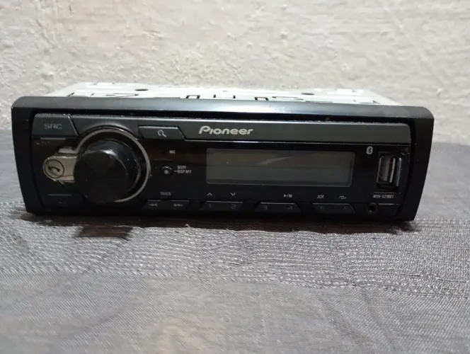 Pioneer USB / Bluetooth