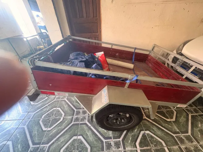 Carretinha reboque para carro 