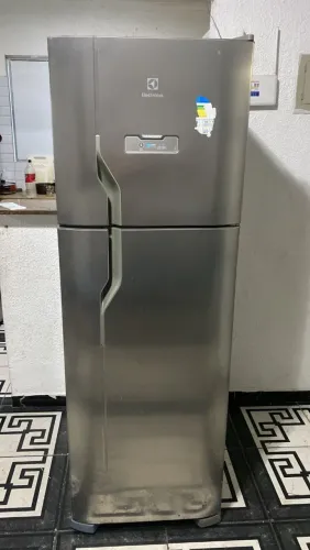 Geladeira frost free valor 900