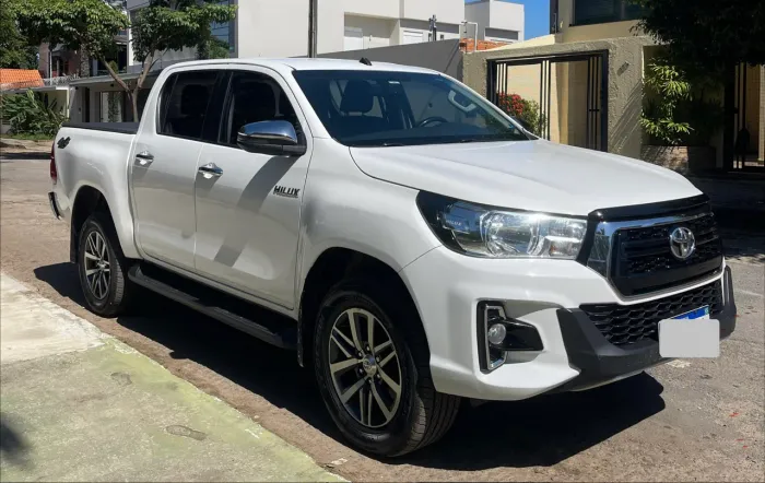 Toyota Hilux CD SRV 4X4 2.8 TDI Diesel Aut. 2020