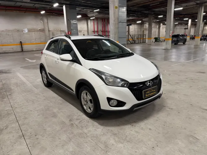 Hyundai HB20X Style 1.6 Flex 16V Aut. 2015
