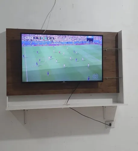 Painel TV de 43"
