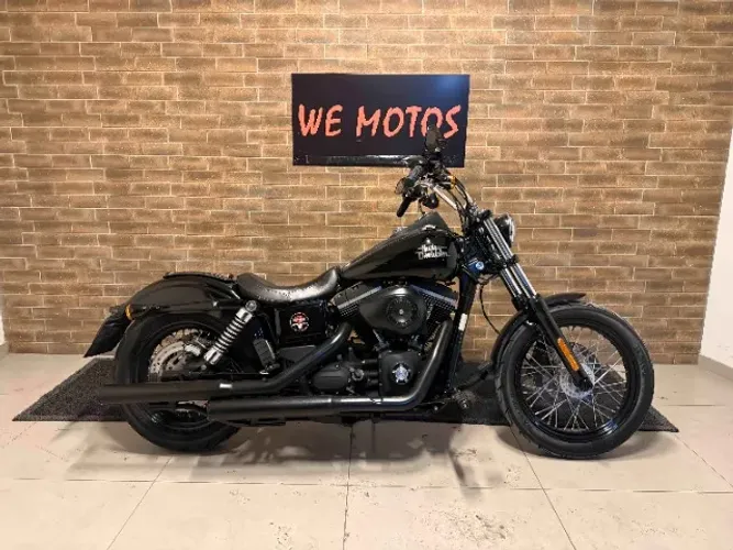 Harley Davidson Dyna Street Bob 2015