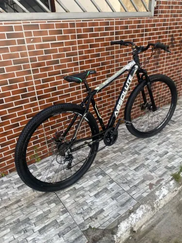 OPORTUNIDADE! BIKE ARO 29 EM ÓTIMO ESTADO!