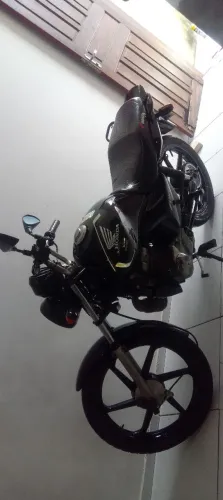 Vendo fan 125 2010 moto de procedência com aro de liga leve pneu bom sem câmara de ar .