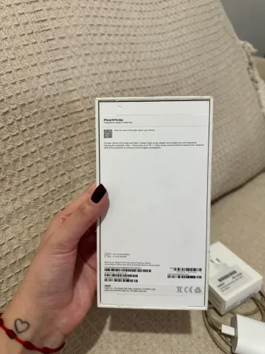 IPHONE PERFEITO ESTADO 15PROMAX 256GB COM TODOS OS ACESSÓRIOS ORIGINAIS E CAIXA 