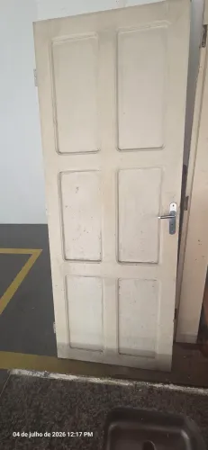 Porta madeira