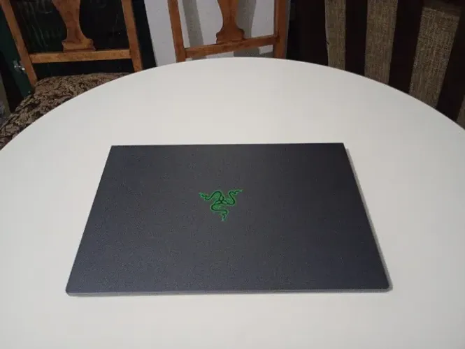 Notebook Y-10 PRO ? Core i5, 16 GB RAM, SSD 480 GB ? Teclado com defeito