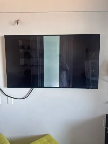 Tv para retiradas de peças