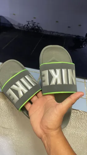 Sandália Nike original tamanho 40,5