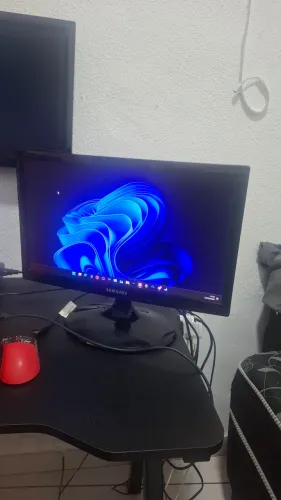Monitor Samsung 16 polegadas 