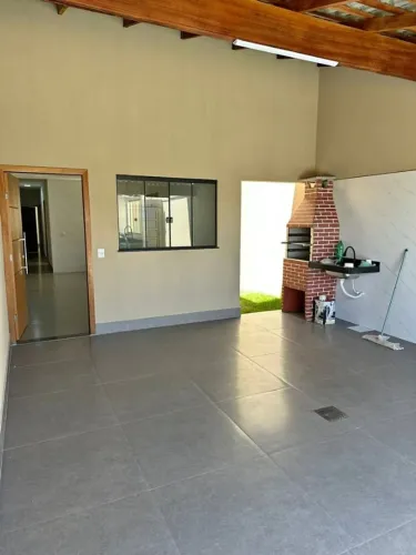 Vendo casa em jardim Laguna ll