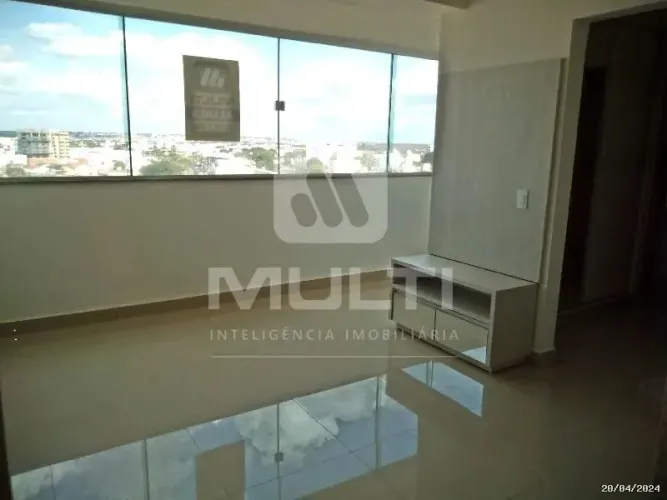 Apartamento - SARAIVA