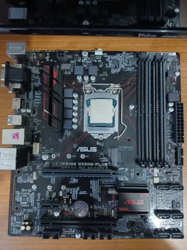 Placa mãe asus B250 plus 