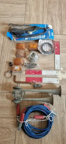 PEÇAS  SORTIDAS.