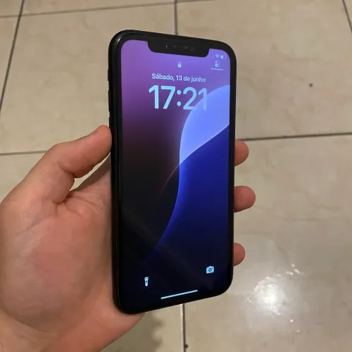iPhone XR 128GB Preto
