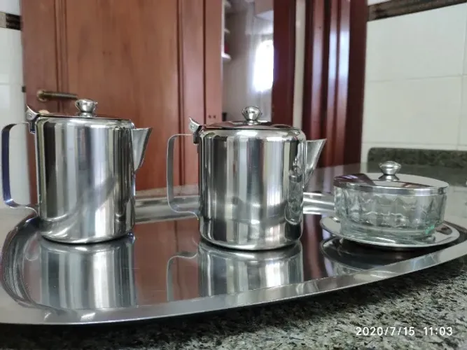 Kit Café Inox 2 Bules Bandeja  + Manteigueira e açucareiro - Como novos