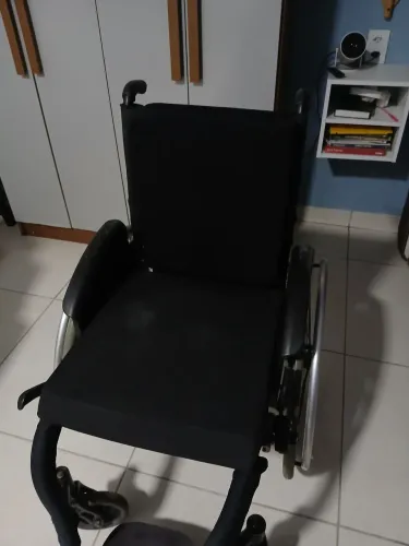 Cadeira de Rodas- Ortobom