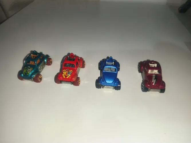 Hot Wheels Volkswagen Baja Beetle