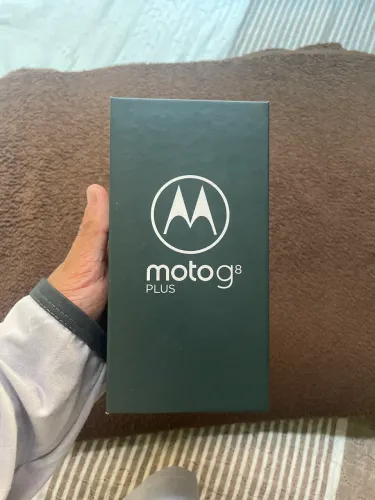 Moto G8 PLUS 64GB