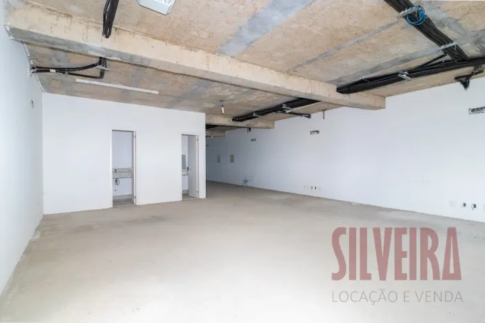SALA COMERCIAL 86,43 M² - MOINHOS DE VENTO