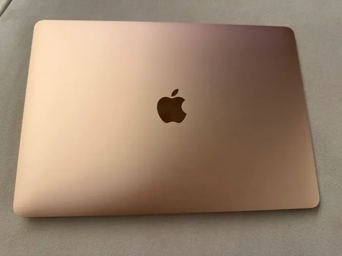 MacBook Air Ouro Rose 2020