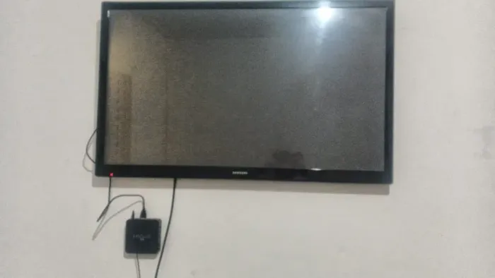 TV 50 Polegadas de Brinde IPTV para acessar netflix, internet, etc.