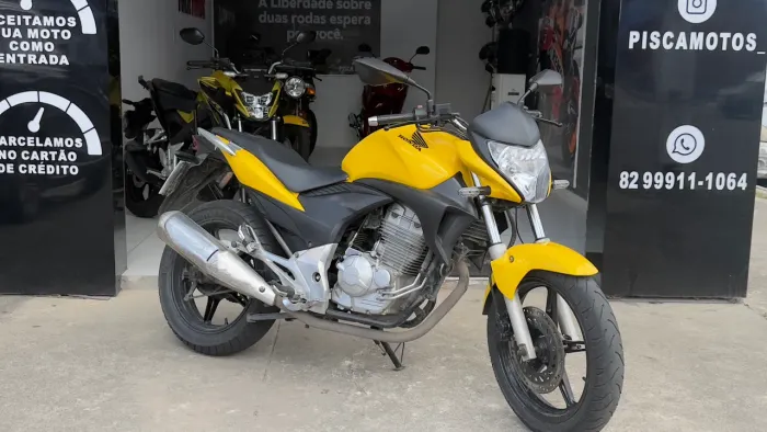 CB 300r 2010 / PISCA MOTOS