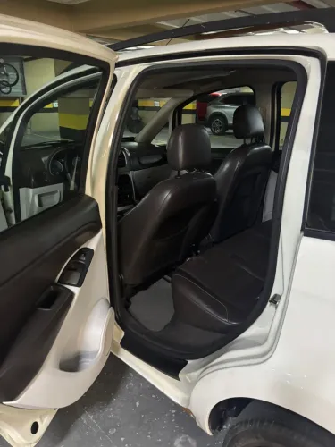 Fiat Idea Essence 1.6 Flex 16V 5P 2016
