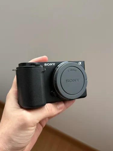 Sony ZvE10