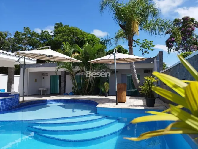 CASA COM 4 SUÍTES E PISCINA A 250M DA PRAIA DO CRISTO NO PONTAL DO NORTE
