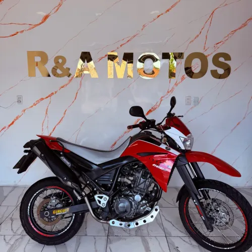 vendo troco xt 660
