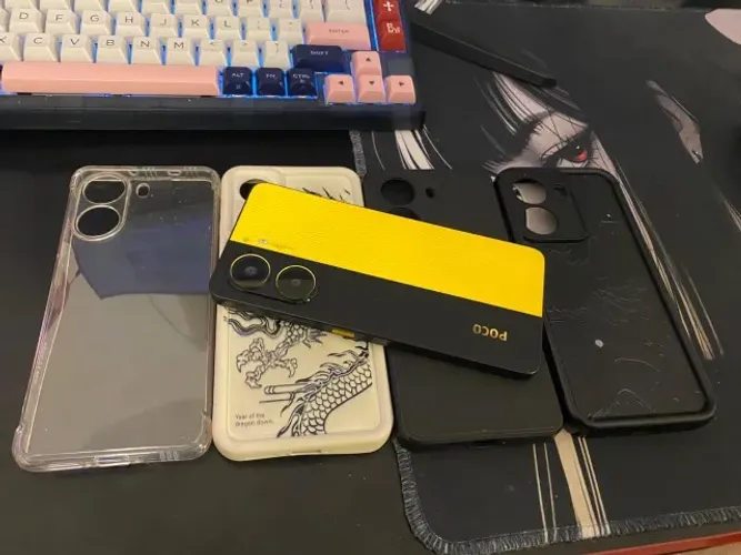 Poco X7 Pro com Acessórios