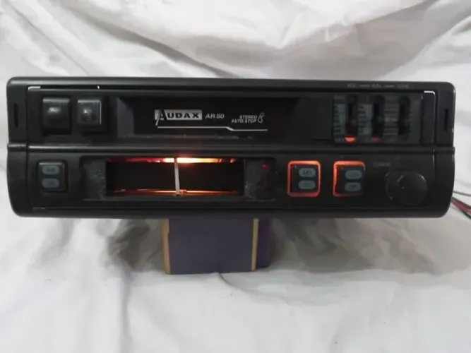 Rádio Toca Fitas Automotivo Audax Ar-50 Sem Placa Do Dial 