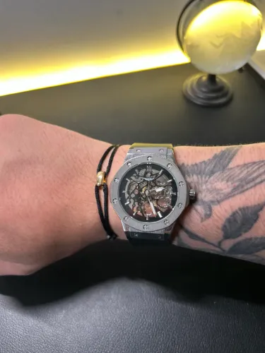 Relógio estilo Hublot / audemars piguet