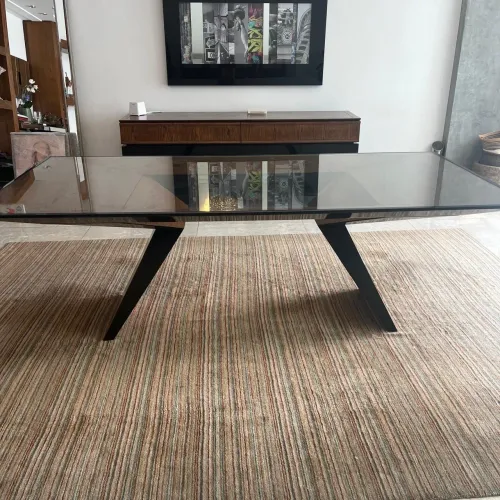 Mesa 2,30m altíssima qualidade + 8 cadeiras.