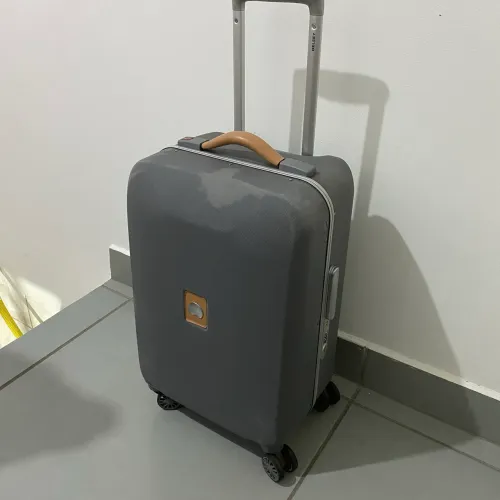 Mala de rodinhas para viagem Delsey