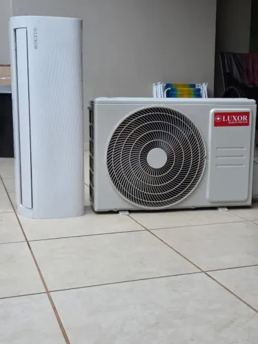 Ar Condicionado 12000 Btus Quente E Frio Luxor Split inverter